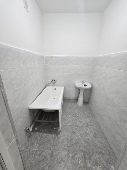 Срочно сдаётся своя (без маклера) 4-х комнатная квартира