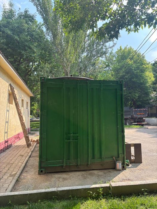 Продам контейнеры 20 тонн