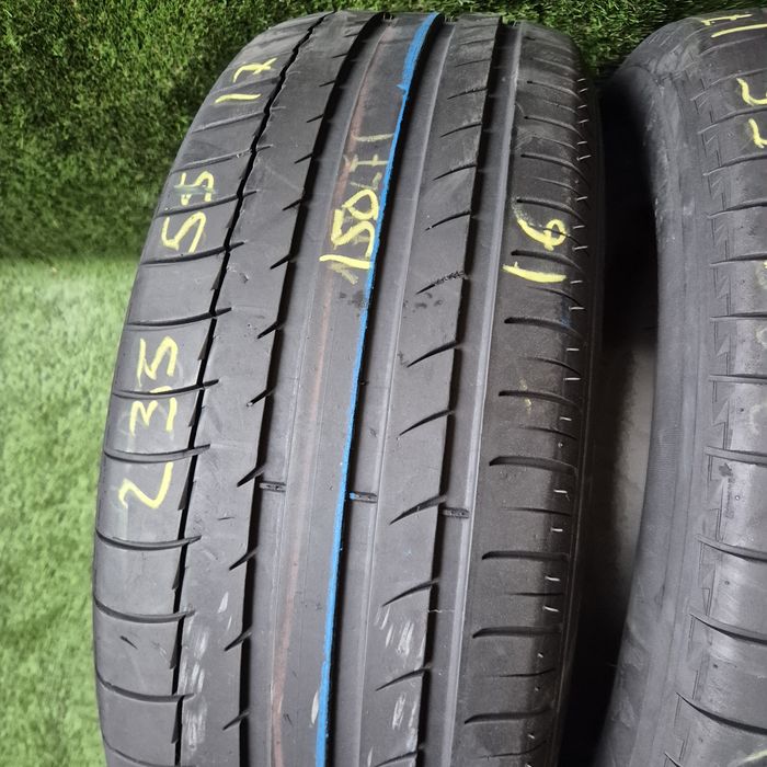 235 55 17 Michelin