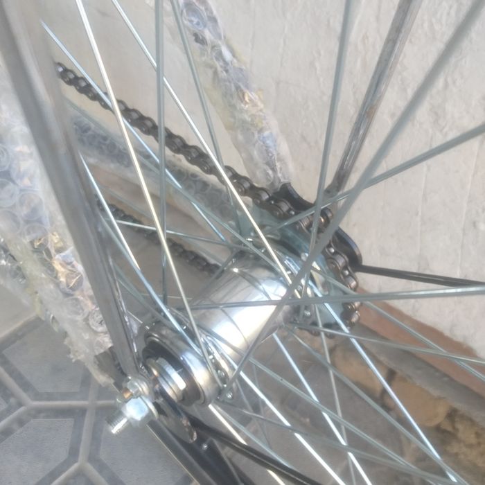 Arzon Yangi Ural Velik Velosiped yurmagan