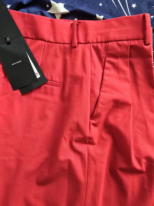 Pantaloni 41% lana Mango, noi, cu eticheta