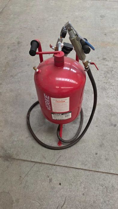 Aparat de sablat cu nisip 38 L