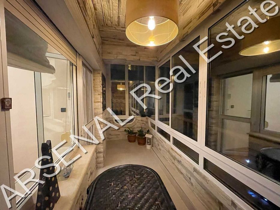 Дава се под наем Тристаен апартамент в София, Павлово - 135 кв.м за 1400 € - Снимка #11