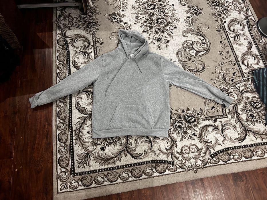 Серая кофта, новая