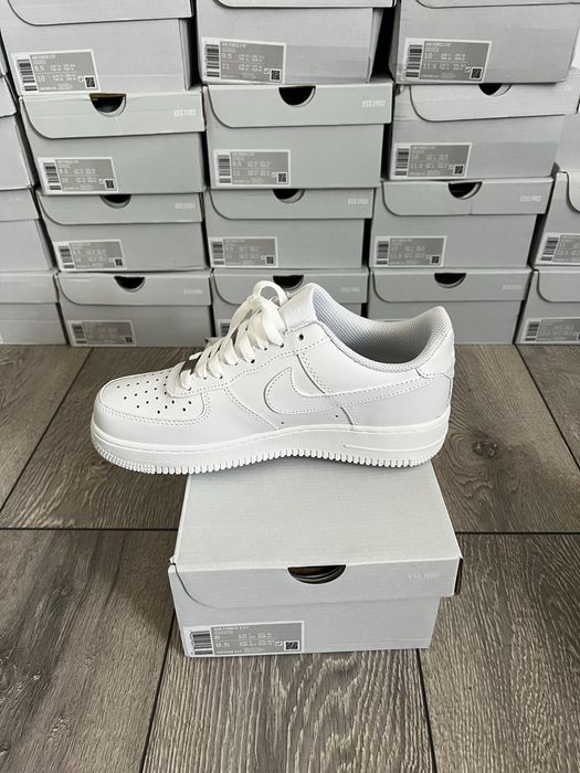 Adidasi Nike Air Force