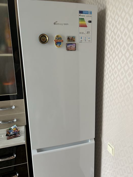 Продам холодильник новый