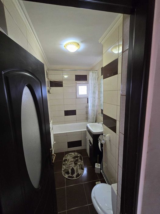 Inchiriez apartament 2 camere,bulevardul 1 Mai,detalii tel:0761720086
