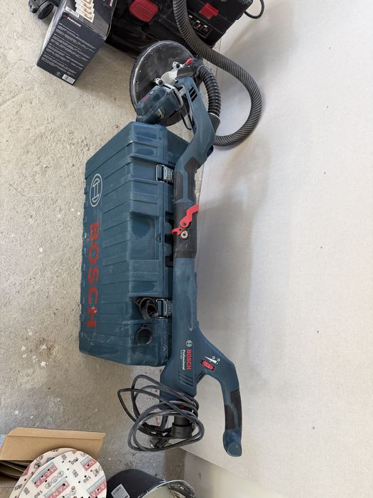 Жираф bosch gtr 550 + прахосмукачка parkside