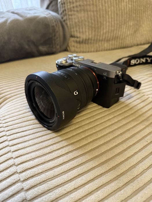 Sony A7C II + Sony FE 24-50mm F2.8 G – 3620 кадъра + аксесоари