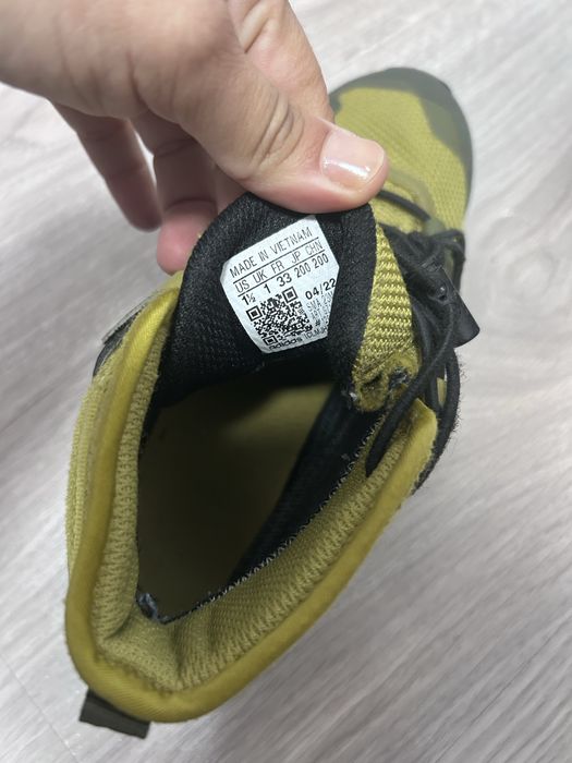 Обувки, маратонки, боти Adidas Terrex
