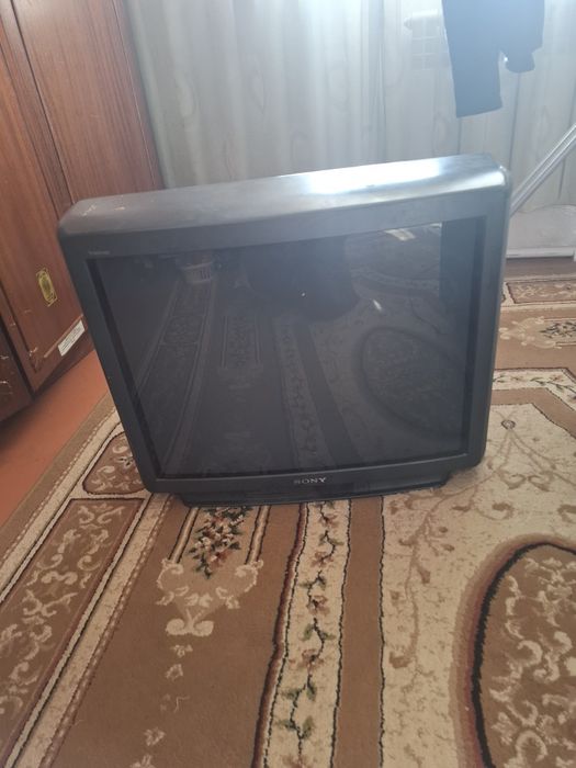 Телевизоры продам