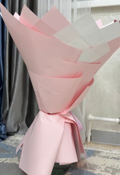 35 гүл роза жақсы күйінде солымаған