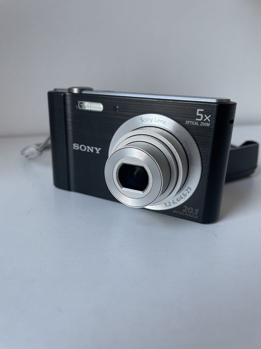 Camera Foto Digitala SONY Cyber-Shot DSC-W800 Black, 20.1 MegaPixel, HD 720p, Zoom Optic 5X,  Senzor CCD, Card 64GB, Digital Point and Shot Camera