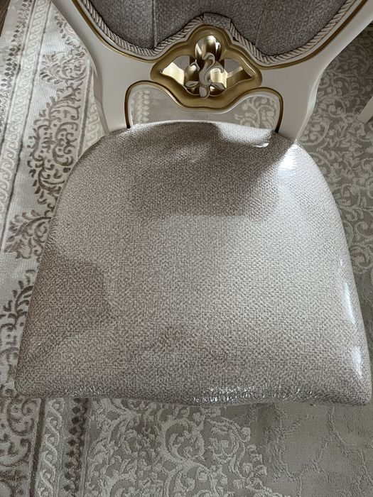 Продам Новые стулья