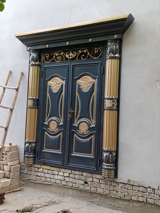 Temir darvoza va eshiklar