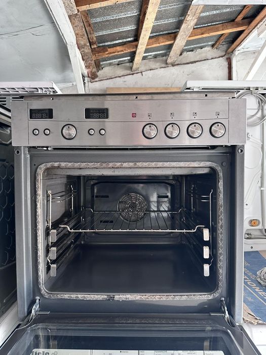 Печка +гаранция.  NEFF. Kонвекция. Керамичен плот.Доставка   за София