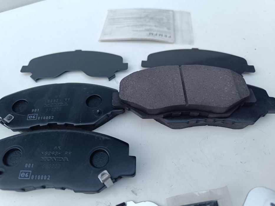 Колодки тормозные передние Honda