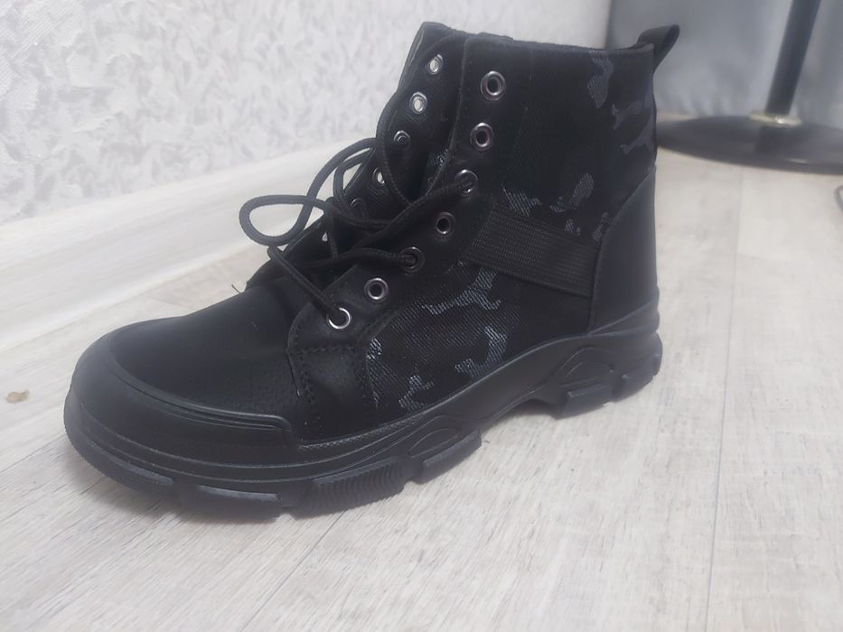 Обувь мужская 42 размер