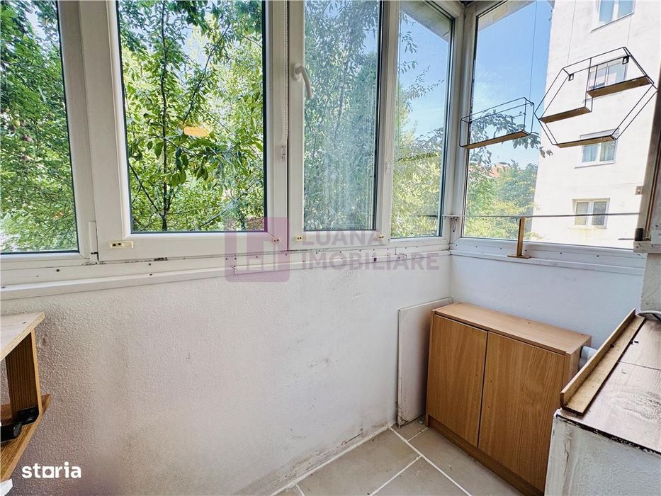 Apartament cu 3 camere de vanzare | Ciresica | etaj 1 | pivnita | vide