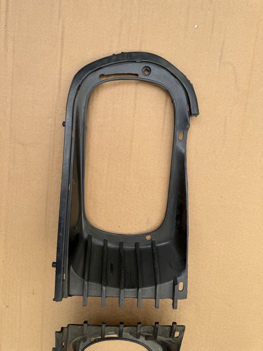 Vand ochelari far si grile Dacia 1300 noi