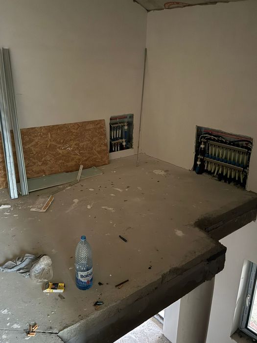 Vand casa la gri in Galati loc: sat costi la intrare!