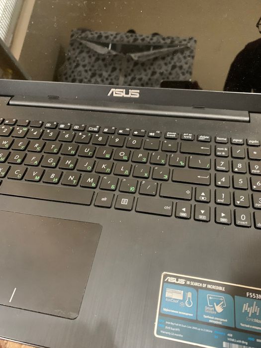 Asus noutbook 2/512 HDD