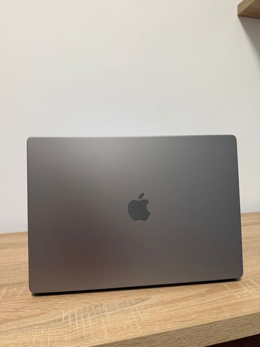 MacBook Pro 2021 | M1 MAX | 64 GB RAM | 1 TB  SSD