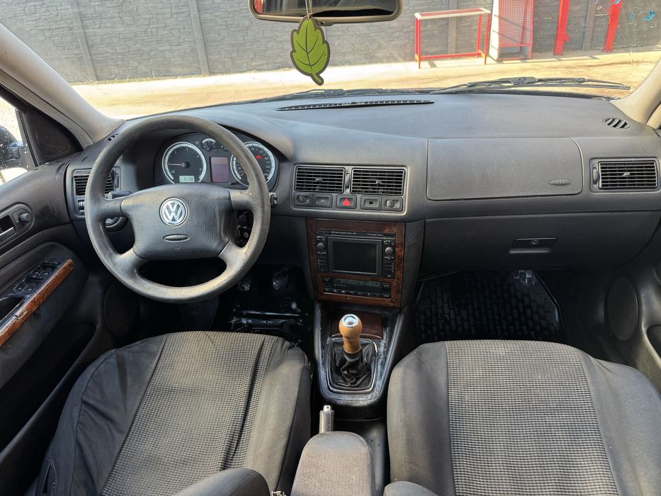 VOLKSWAGEN Bora 2002 — imagine 5