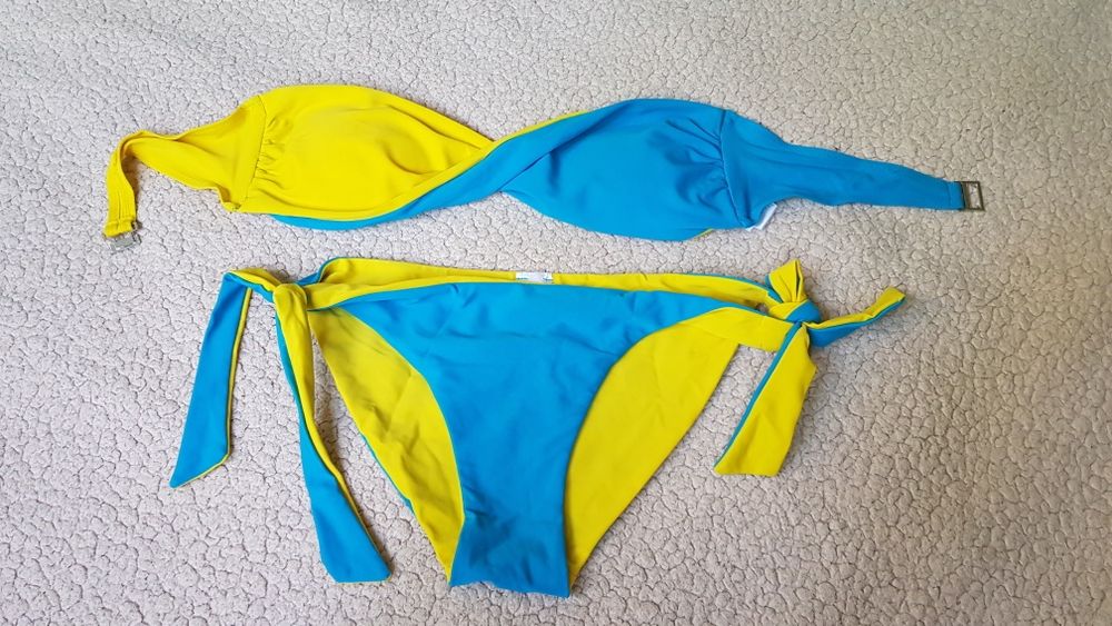 Два ярких  купальника за 5000тг.