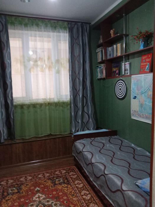 4 Хонали Ховли сотилади