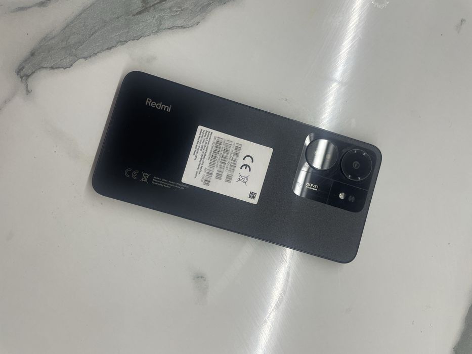 Продам редми 13с оригинал каропкой