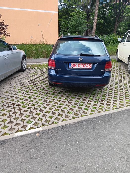 VOLKSWAGEN Golf 2010 — imagine 2