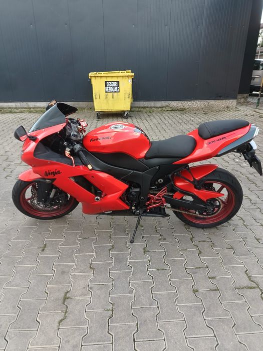 Kawasaki ninja zx6-r