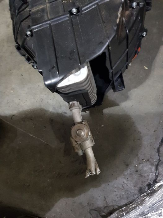 Aeroterma spate radiator  caldura / ac  vw t6 caravelle multivan