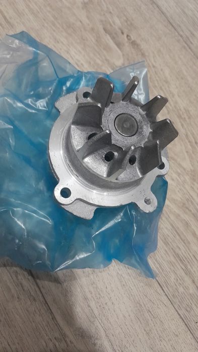 Помпа водяной насос ваз 2109