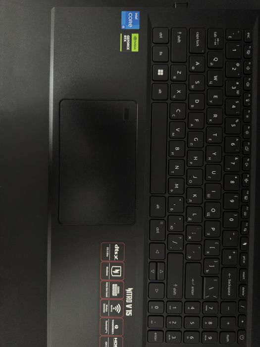 Nitro V15 igravoy notebook sotiladi