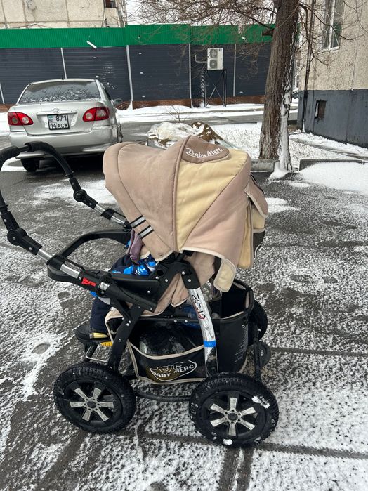Продается коляска