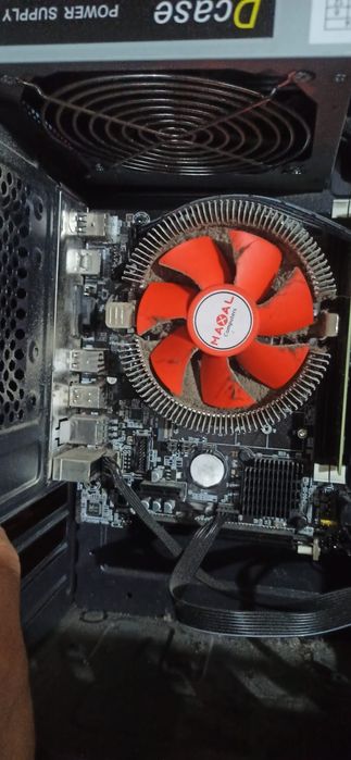 Компьютер,Читайте внимательно.