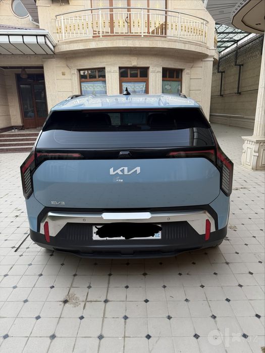 Kia EV3 Киа ЭВ3 электромобиль
