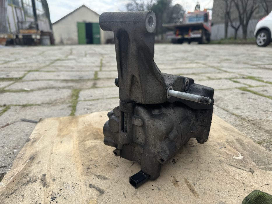 Компресор климатик Фолксваген крафтер/ VW Crafter