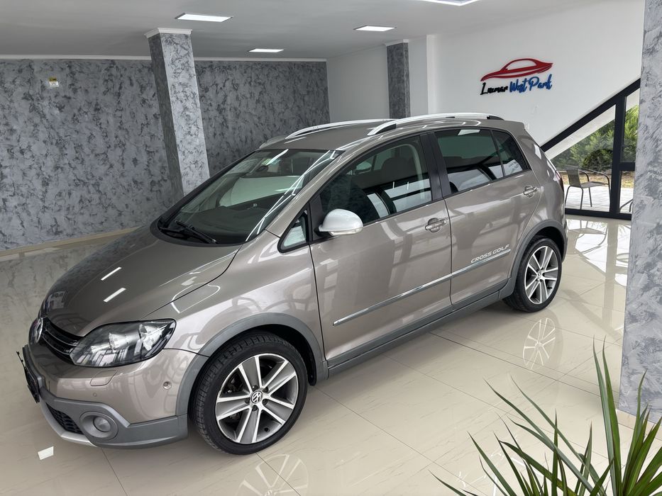 VOLKSWAGEN Golf Plus 2011 — imagine 5