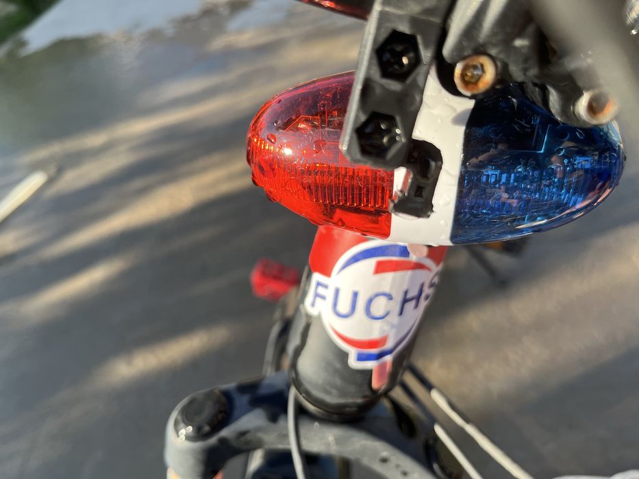 Велосипед в хорошом состояний