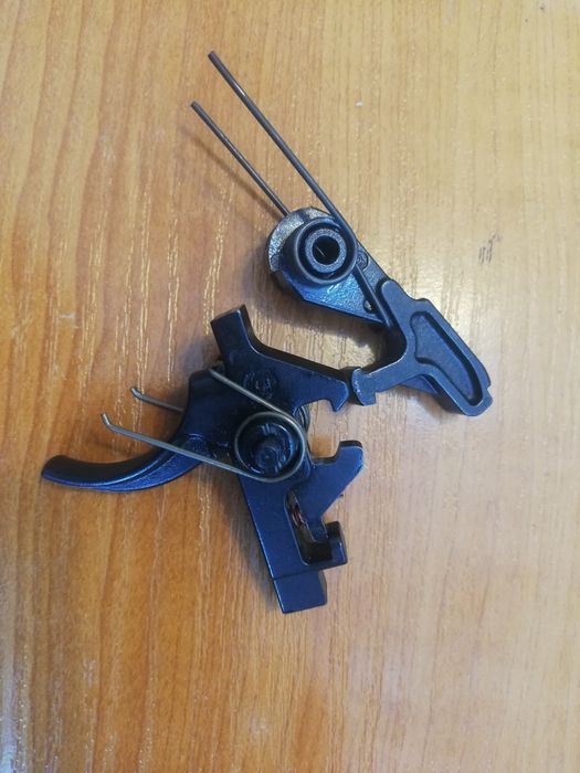 Спусък за всички бази на АR-10/15