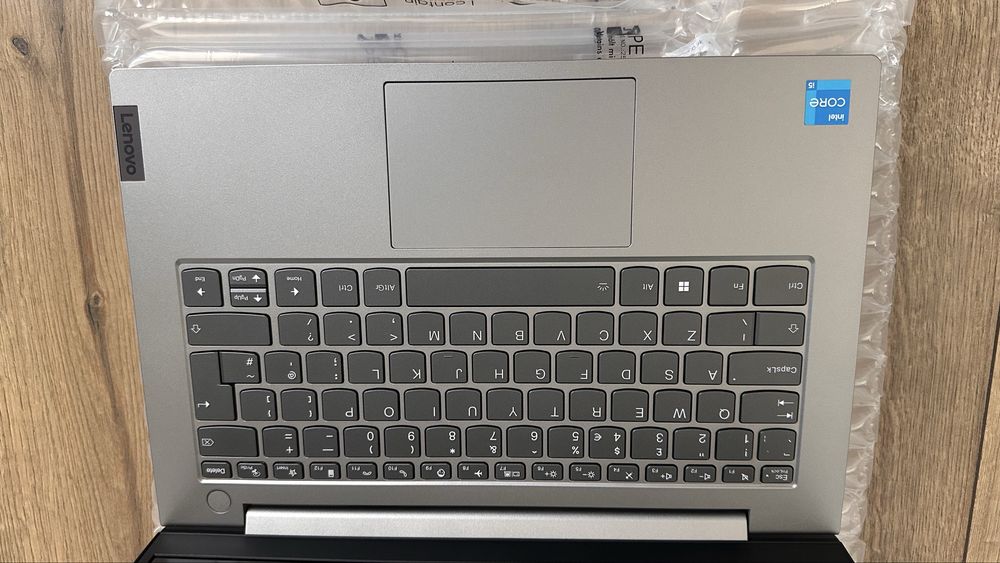 Лаптоп Lenovo Thinkbook 14 Gen 4 Intel i5-1235u 8GB RAM 256GB SSD Windows 11 Pro