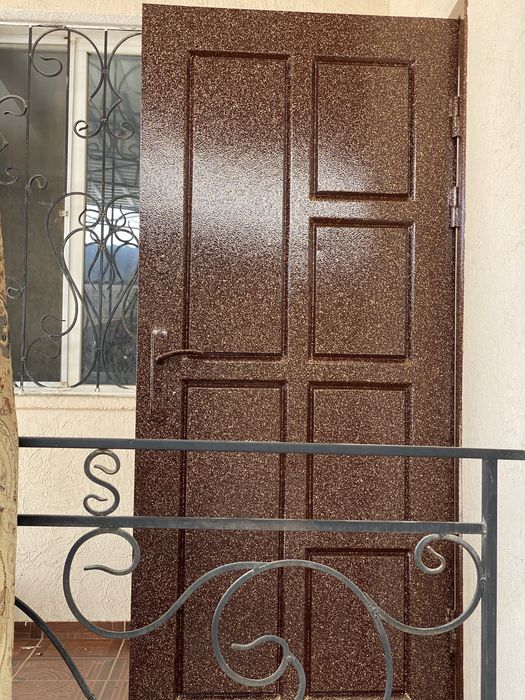 Покраска ворот и полностью дом