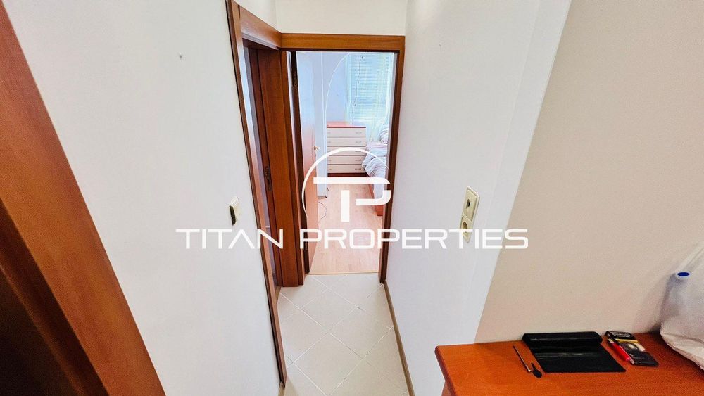 Дава се под наем Тристаен апартамент в Бургас, Изгрев - 68 кв.м за 448.8 € - Снимка #2