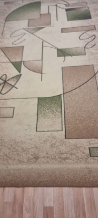 Продается ковёр напольный