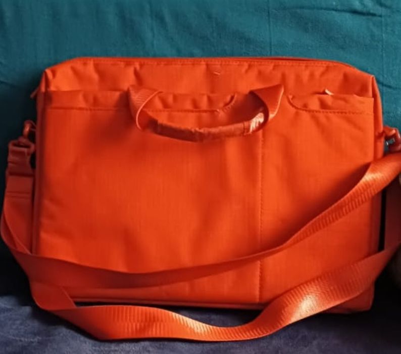 Сумки. Женские. 6 штук.