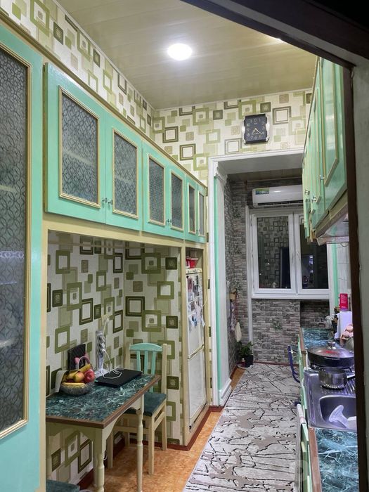 Продам!!!  своя квартира в   Центре города на улице Бешагач 16