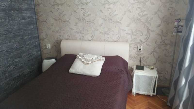 Дава се под наем Тристаен апартамент в Бургас, Лазур - 91 кв.м за 320 € - Снимка #4